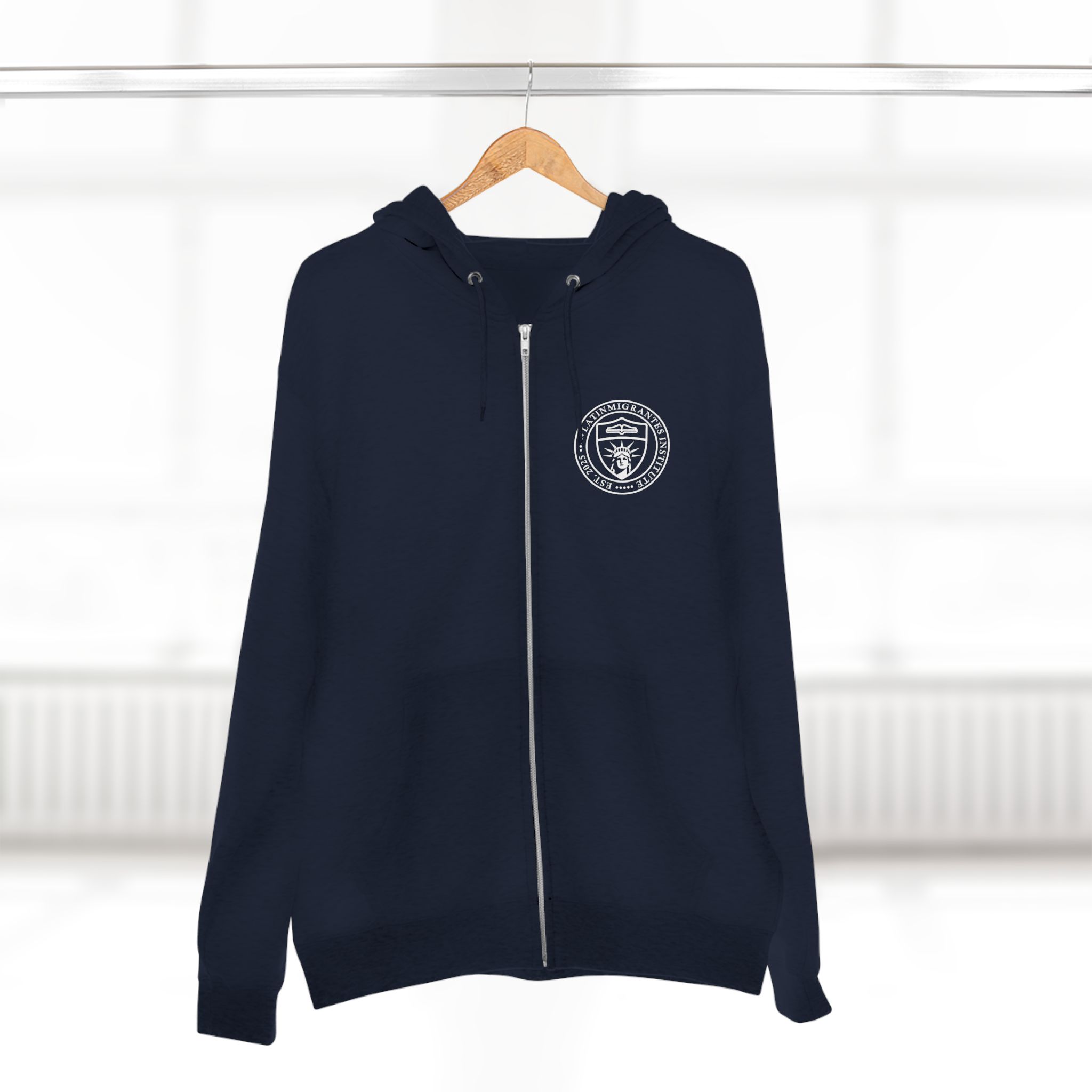Sudadera con Cremallera — Escudo Estampado - Image 14