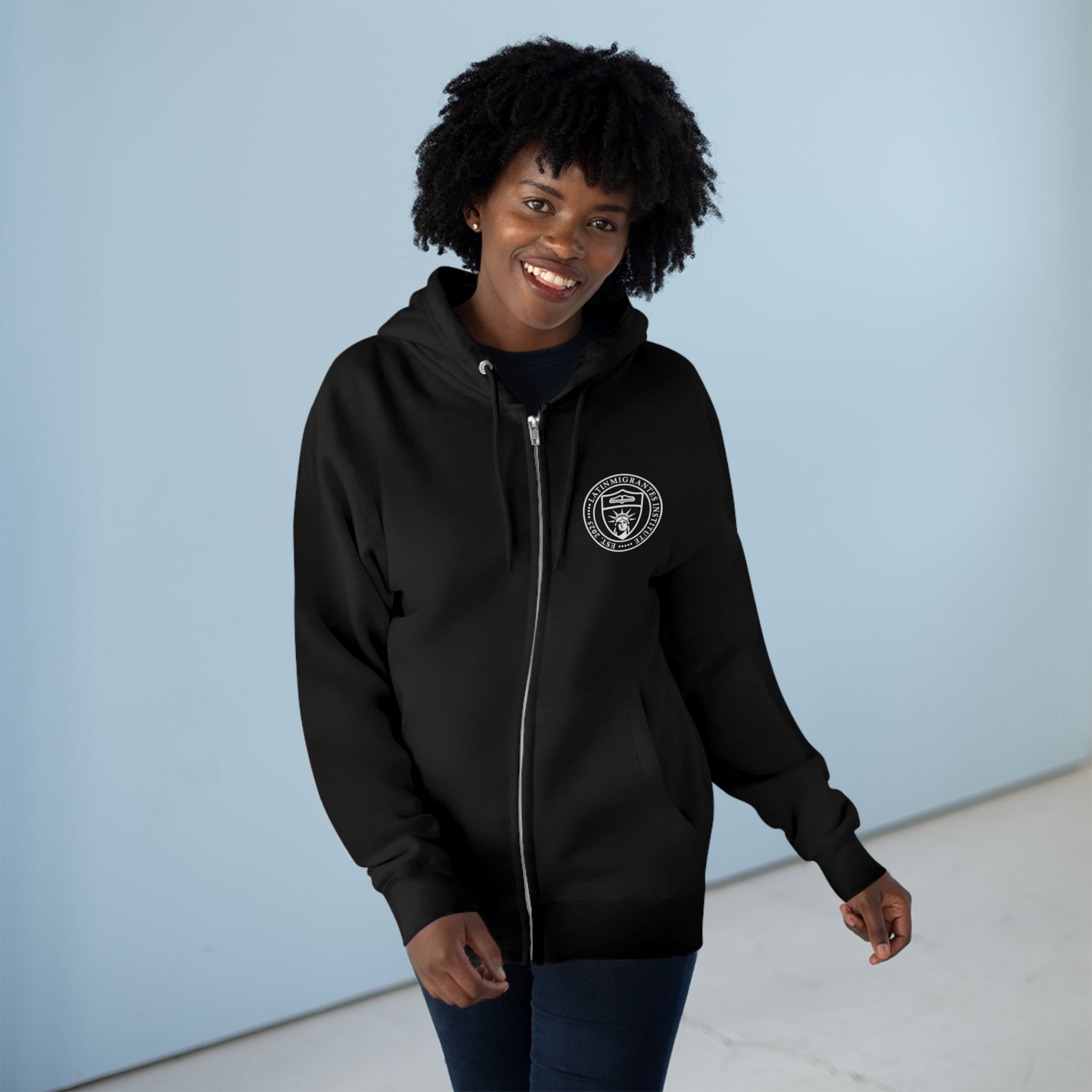 Sudadera con Cremallera — Escudo Estampado - Image 12
