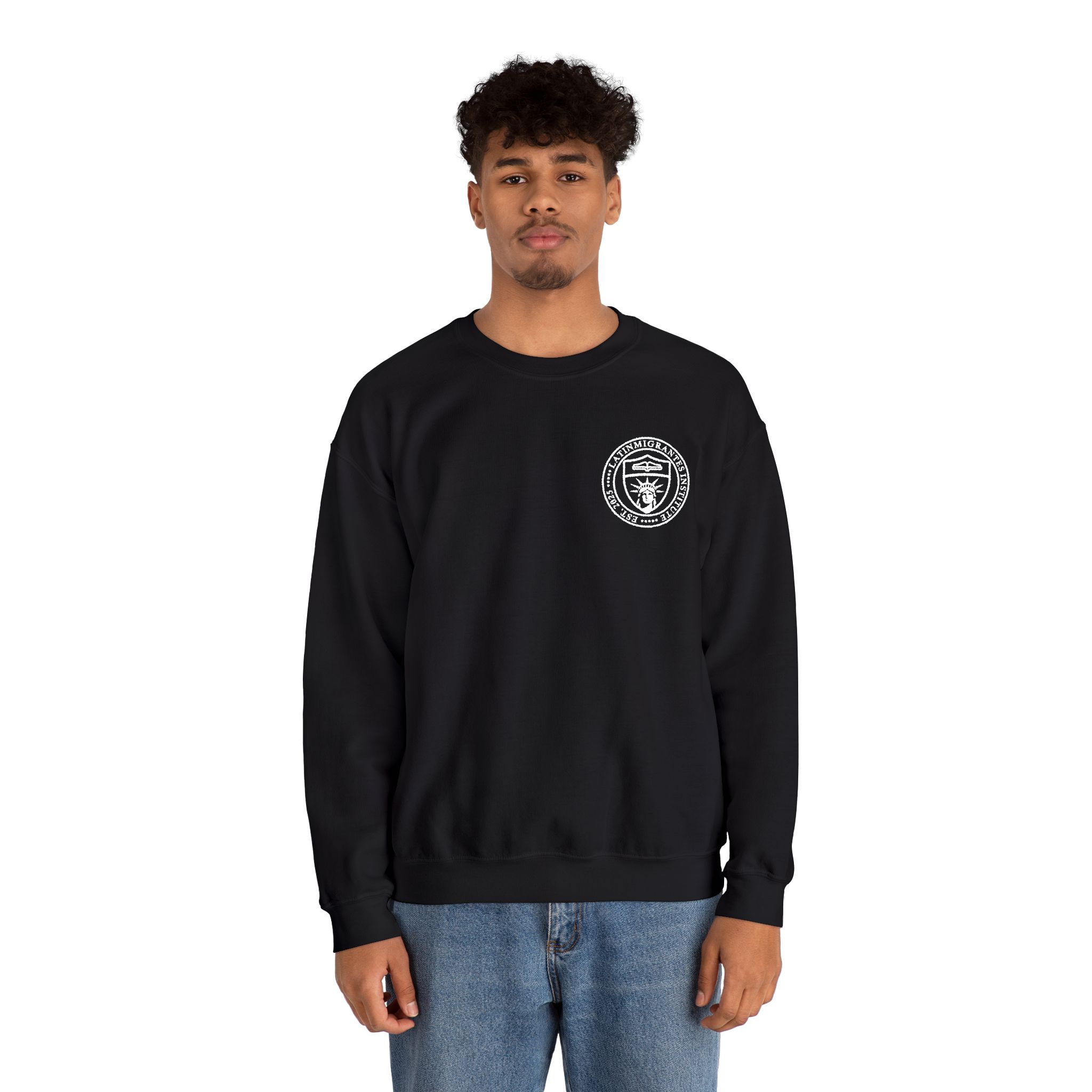 Sudadera Crewneck — Escudo Bordado - Image 8