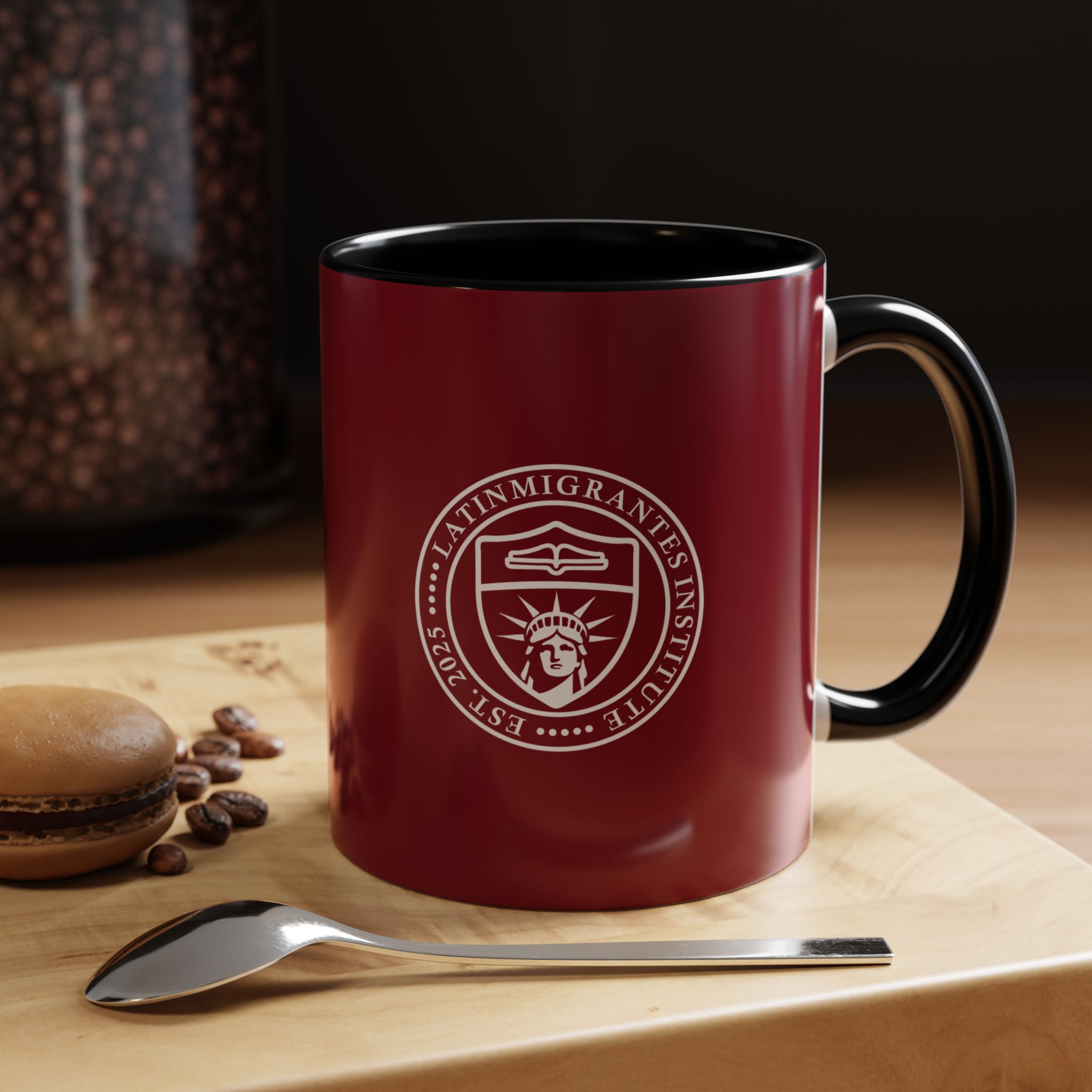Taza Académica — Escudo Estampado - Image 3