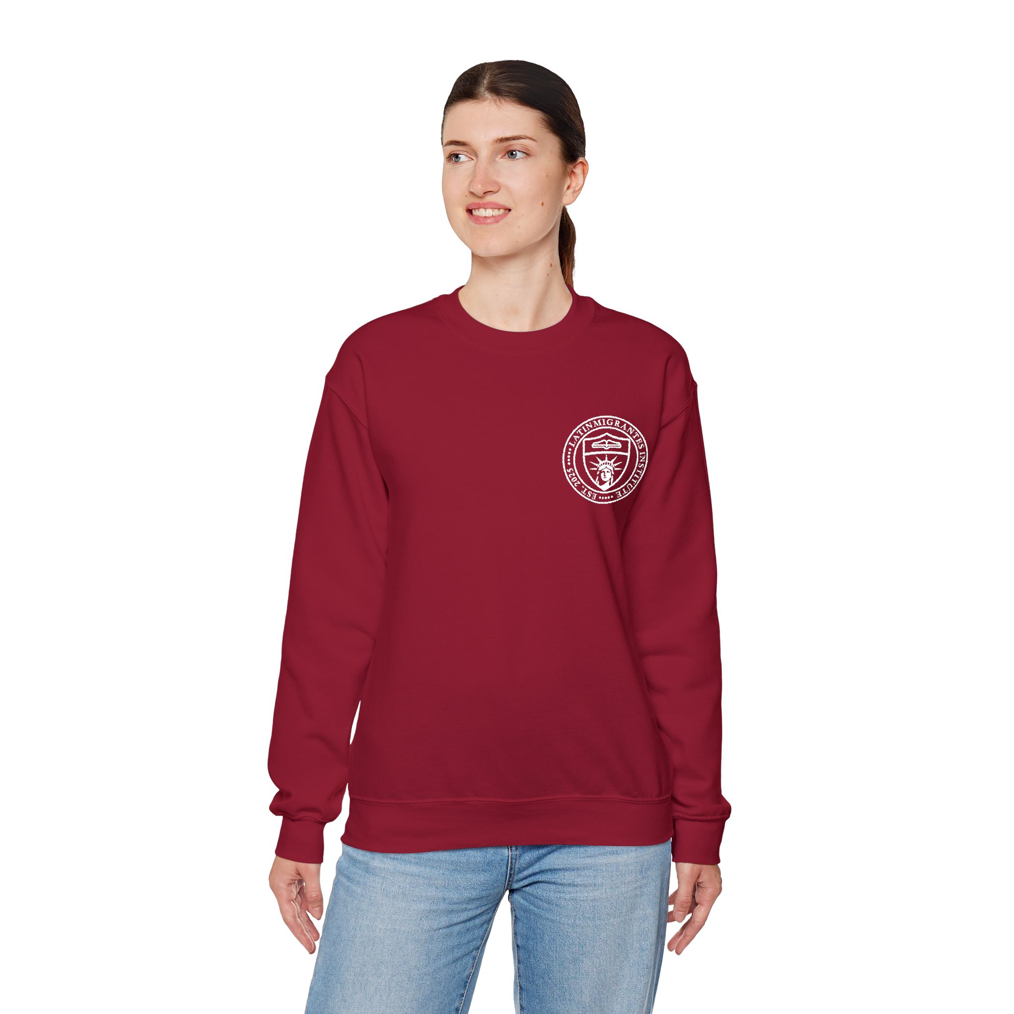 Sudadera Crewneck — Escudo Bordado - Image 4